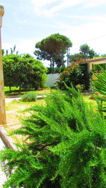 Salento Appartamenti Casalabate Δωμάτιο φωτογραφία